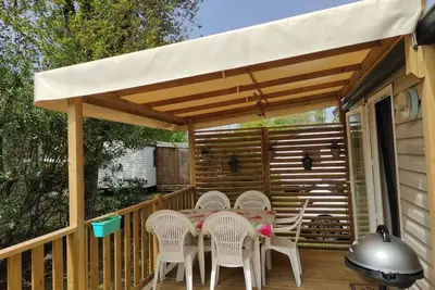 Image de Mobil-home 6 pers. climatisé camping 4 étoiles avec piscine