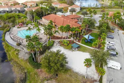 Image de Perfect Getaway - Spacious 6Br, 4. 5Ba, Heated Pool + Ev Charger - 10 Guests.