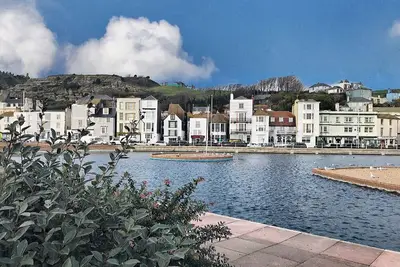 Image de Spectacular sea view house in secret Old Town location & private terraced garden
