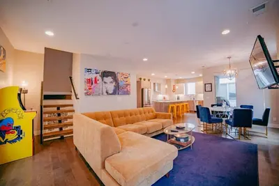 Golden Triangle Townhome at Downtown Denver