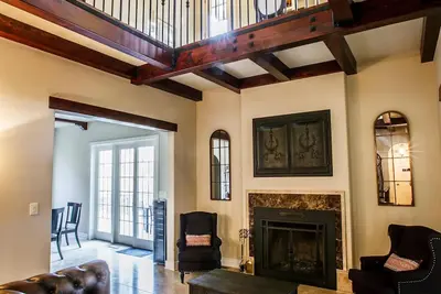 Image de 30+ Days Luxury Mountain Villa in Virginia Wine Country, 25mins from C'ville