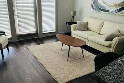 Image de Luxury 1bd, 1br Private Entry - near Arena, 25 min to Downtown Atl