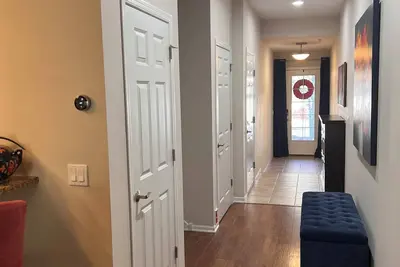 Image de Furnished Townhouse in Minnetonka for flexible term. Furnished or unfurnished