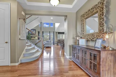 Image de 4, 000 sqft Cozy Mtn Home! Huge Game Room! Family Friendly Pool Table