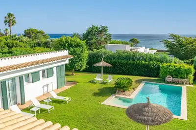 Image de Villa Binimigi - Spectacular villa with private pool. Free WiFi.