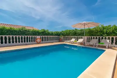 Image de Villa Victoria - Charming house with shared pool.