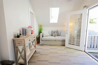 The Captain's Quarters Suite Unit - 10