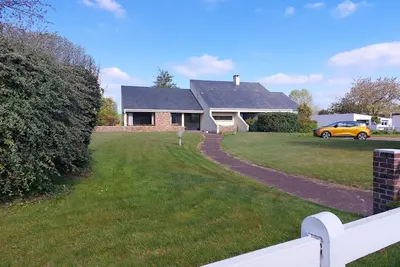 Image de Maison d architecte au calme sur grand terrain a proximite de la mer