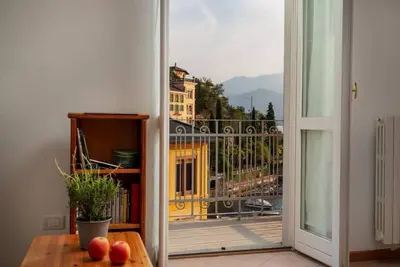 Image de Casa Sole with lake view