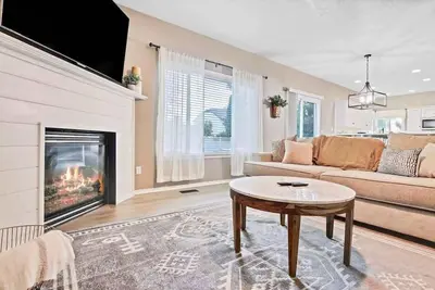 Image de Spacious 4br Meridian Home – Near Dining & Parks