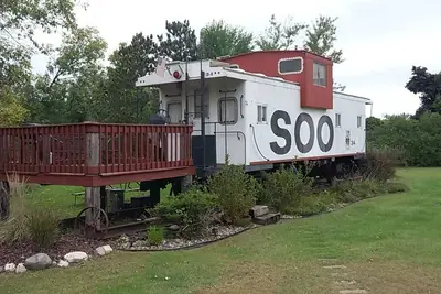 Image de Stay aboard a Caboose!