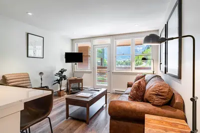 Etta Place 7 by AvantStay | Ski In/ Ski Out Unit w/ Striking Views!