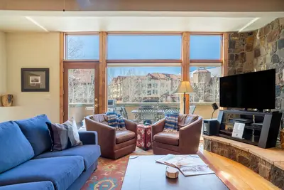 Image de Le Chamonix I by AvantStay | Condo w/ Views in Great Location