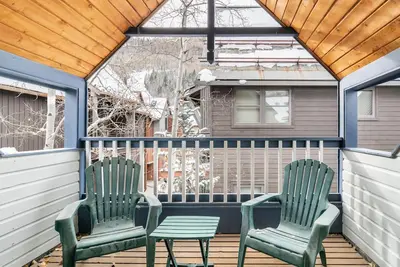 Smuggler B by AvantStay | Excellent Condo Within Walking Distance Of Lift #7