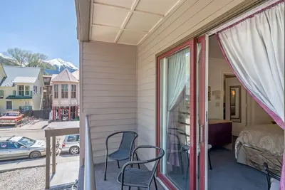Image de Viking Lodge 209 by AvantStay | Great Ski Access w/ Communal Pool & Hot Tub