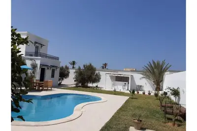 Image de the beautiful dar Emna