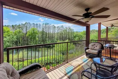 Image de Condo w/ hot tub & pool access, fast WiFi, fireplace + free attraction tickets