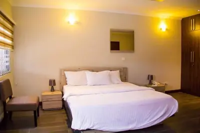 Image de Executive newly built 2bedroom service apartment