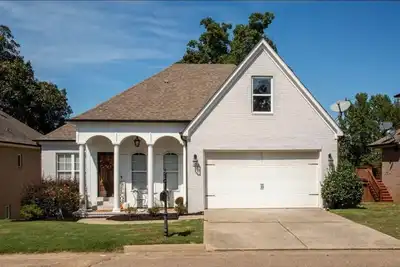 Image de 4 or 5 bedroom 2. 5 or 3. 5 home in Grand Oaks