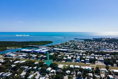 Image de 3 bed \/ 2  bath in the heart of Tavernier