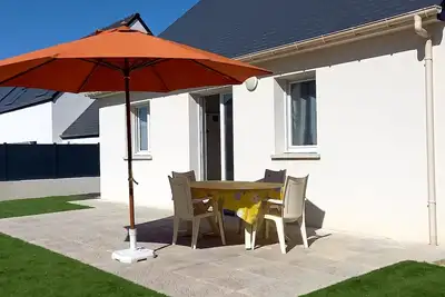 Image de Maison récente. Plain- pied. 4 pers. 2 chambres. A 20mn des plages.