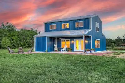 Image de Cozy, secluded country home on acreage and pond! **Wild Blue Yonder**