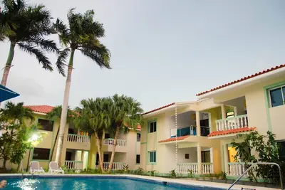 Image de Charming 2Bdr Apt. 2Bath Fast Wifi 5min ride to Beach