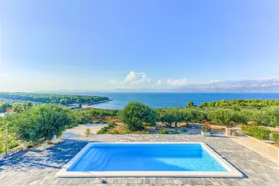 Image de Villa Serenity - Tranquillité, vue et piscine chauffée