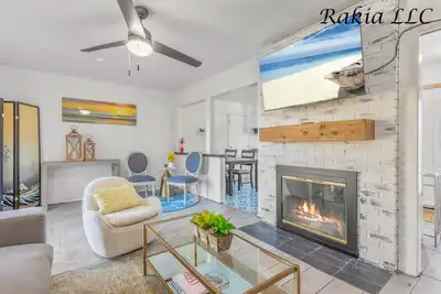 Image de This house is a 4 bedroom(s), 2 bathrooms, located in Tulsa, Ok.