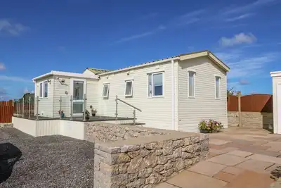 Image de The Lodge, pet friendly, with a garden in Rhosybol