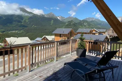 Premium #58 mit Sauna & Sprudelbad by Interhome