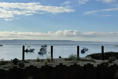 Image de Villa Betty Gochoki En PREMIÈRE Ligne Plage Du Mimbeau