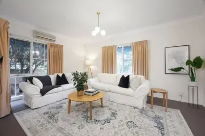 Image de Spacious Balwyn Villa in Great Location