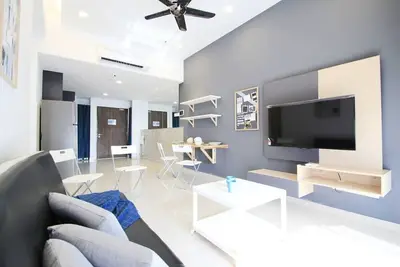 Image de Cozy, High-Floor 2br Apt Near Legoland
