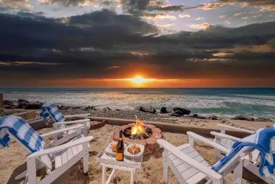 \"Aloha Beachfront Oceanside\"