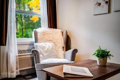 Image de Rare Muskoka Chalet Suite - B7