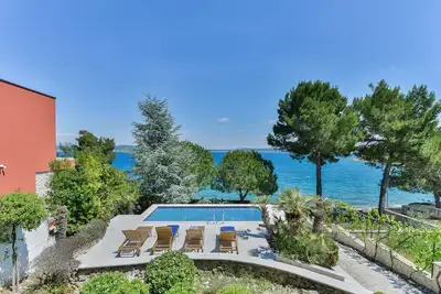 Beachfront Villa Mediterranea with pool and sea view