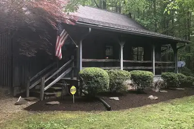 Image de Cozy creekside cabin - Kentucky Lake