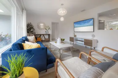 Image de A Dream Vacation Home only 5 mins to Beaches with Pool - Largo, Fl