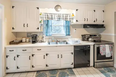 Image de Beautiful House 15 mins. from downtown Wi-Fi