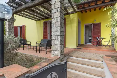 Image de Joli appartement pour 5 personnes avec Wifi, climatisation, Tv, terrasse, animaux admis et parking