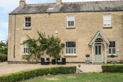 Image de The Coach House, family friendly, with pool in Burton Coggles