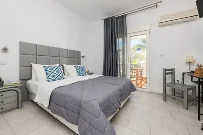Image de Sea side Studio - 3 min. from the beach!
