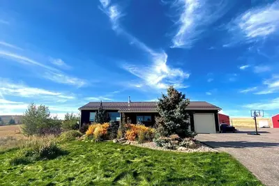 Image de Secluded Luxury Ski Cabin-Cozy Pocatello Getaway