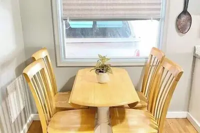 Image de Comfy Pocatello home-central to park and grocery