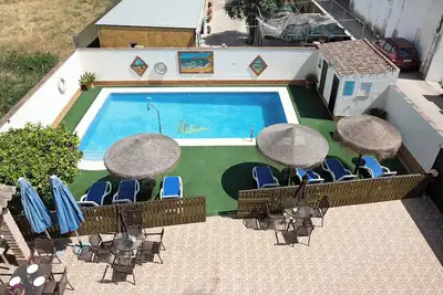 Image de Appartement de vacances 'Villa Fornell I' avec piscine partagée, terrasse et Wi-Fi.