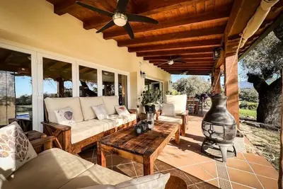 Image de Adorable chalet on a 2-hectare private estate