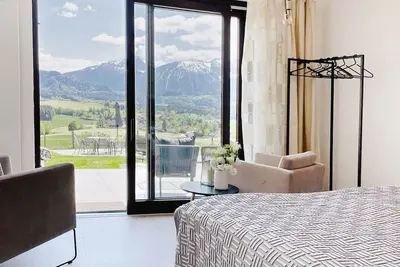Image de Suite Schlossblick - with lake and castle view