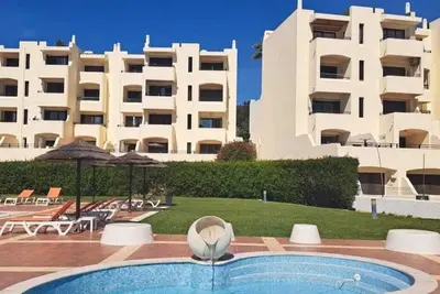 Image de \"Bella\" Comfortable Modern Apartment Near To Old Town & Beaches