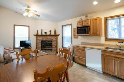 Image de Goshorn Lake Resort Cottage #4